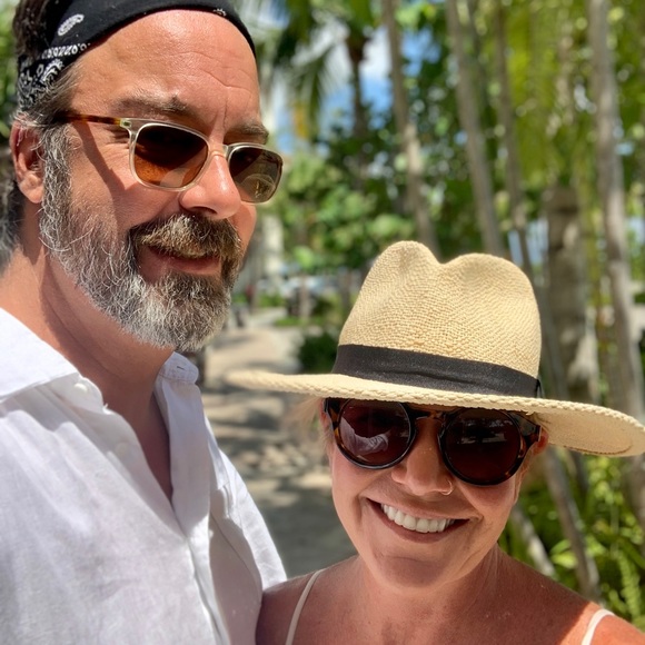 Meet your Posher, Shelley - Picture 1 of 1